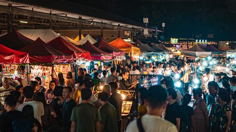 撫順哪個夜市人多：探究撫順夜市的繁盛與特色